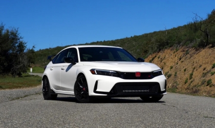 Honda Civic Type R phải dừng bán tại Mỹ vì ghế lái